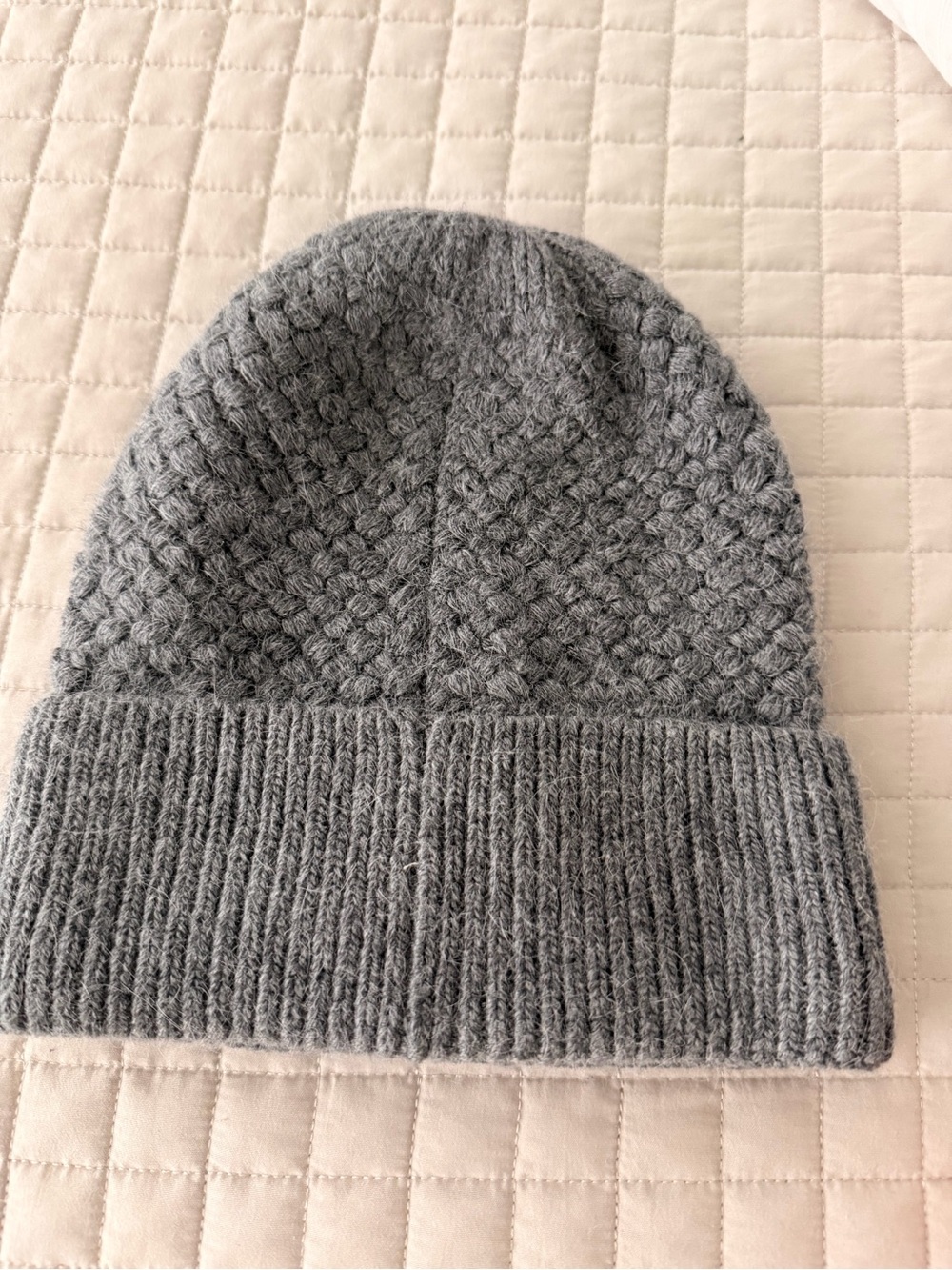 CHANEL Gray Knit Beanie with Cream CC Emblem - Picture 2 of 3